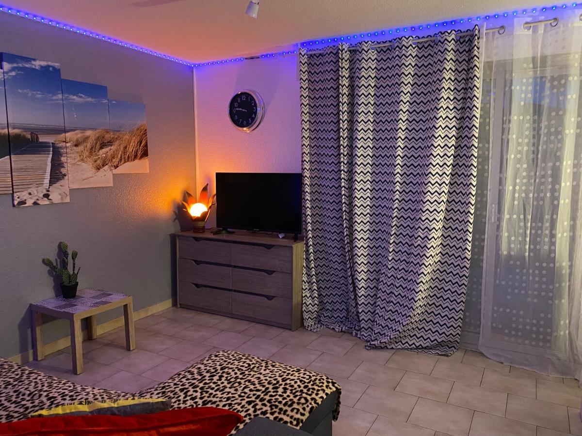 T2 Rdc A Canet En Roussillon Europa 4 Pers ,Piscine,Clim, Tennis, Parking Экстерьер фото