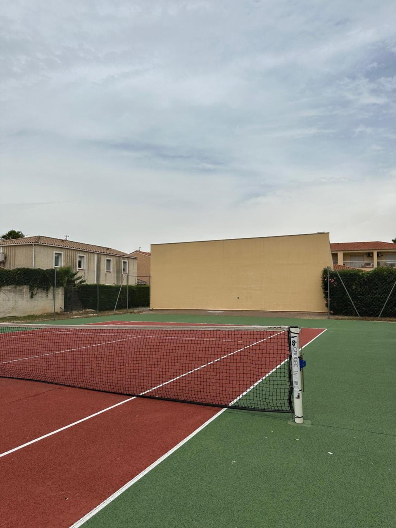 T2 Rdc A Canet En Roussillon Europa 4 Pers ,Piscine,Clim, Tennis, Parking Экстерьер фото